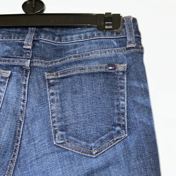 TOMMY HILFIGER WOMEN’S BOYFRIEND JEANS - Picture 6 of 11